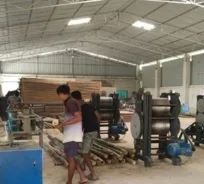 Person working in a workshop or incubation unit